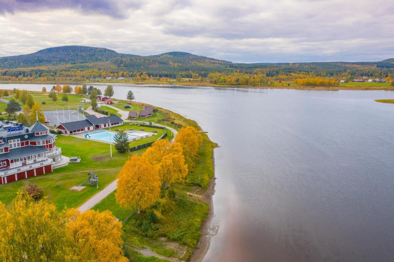Grand Arctic Resort Överkalix Eksteriør billede